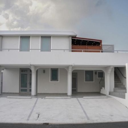 North Breeze Guest House 1 Levittown Exterior photo